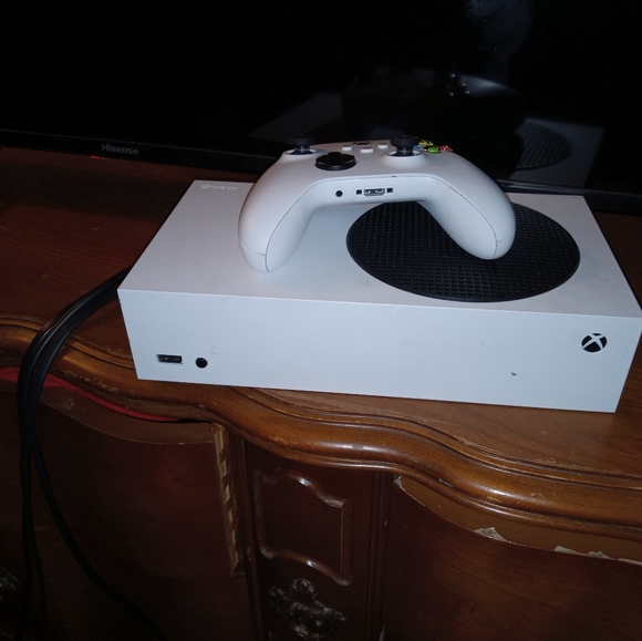 Xbox - Picture 2 of 3